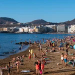 Penduduk Kepulauan Canary menyerukan mogok makan