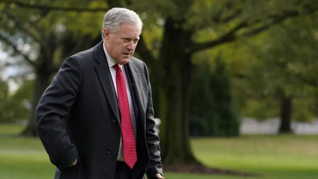 Mark Meadows meminta intervensi Mahkamah Agung upaya mendapatkan kekebalan