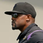 Brian Flores dari Minnesota Vikings ingin 'berkembang' setelah kritik Tua Tagovailoa