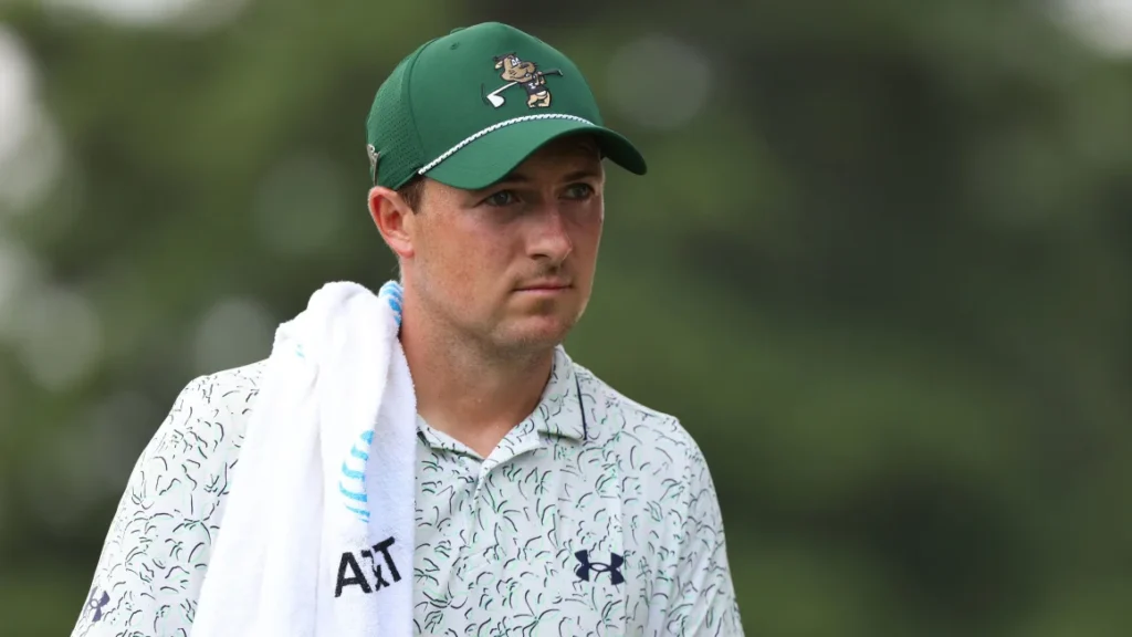 Jordan Spieth akan menjalani operasi pergelangan tangan