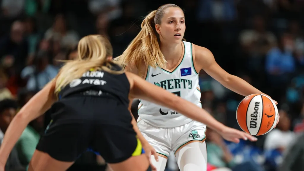 New York Liberty mengalahkan Dallas Wings 79-71 untuk menang kedelapan berturut-turut